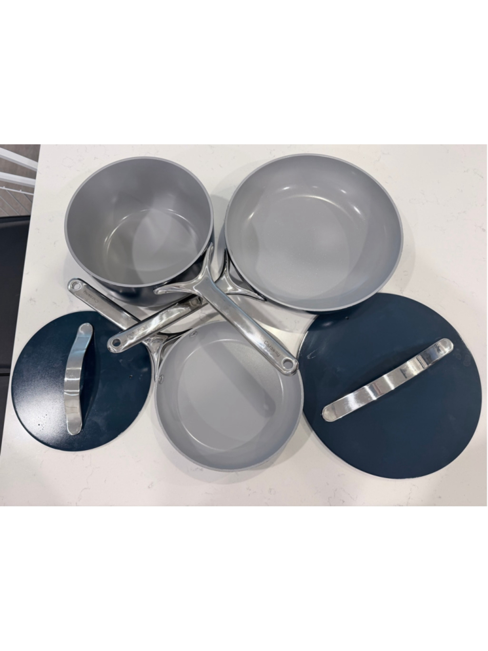 Set of 5 Caraway 8” & 10.5” Frying Pans & 3 Qt Sauce Pan w/Lids in Navy!